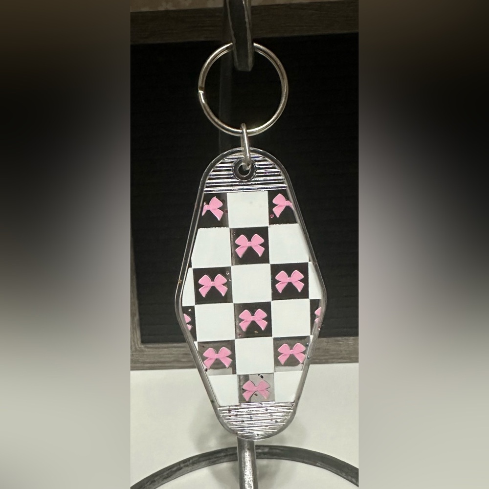 Checkered Keychain with Pink Bows